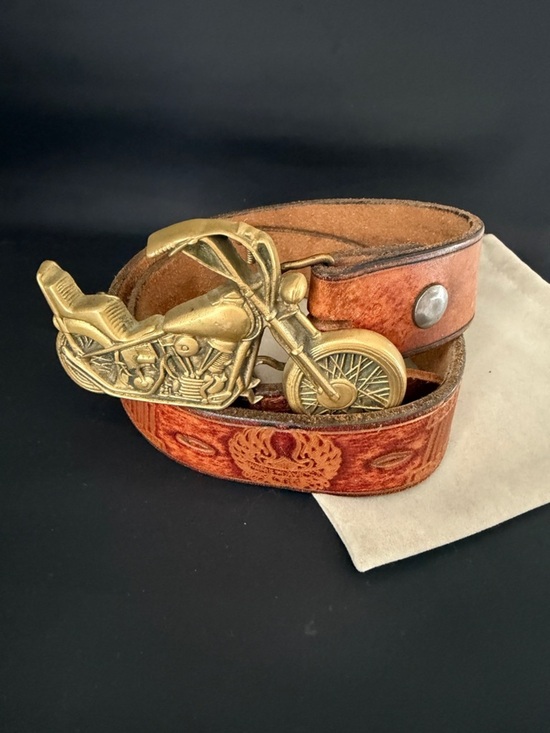 Harley-Davidson Other - Harley Davidson Solid Brass Brown Leather Belt with Gold Motorcycle Buckle